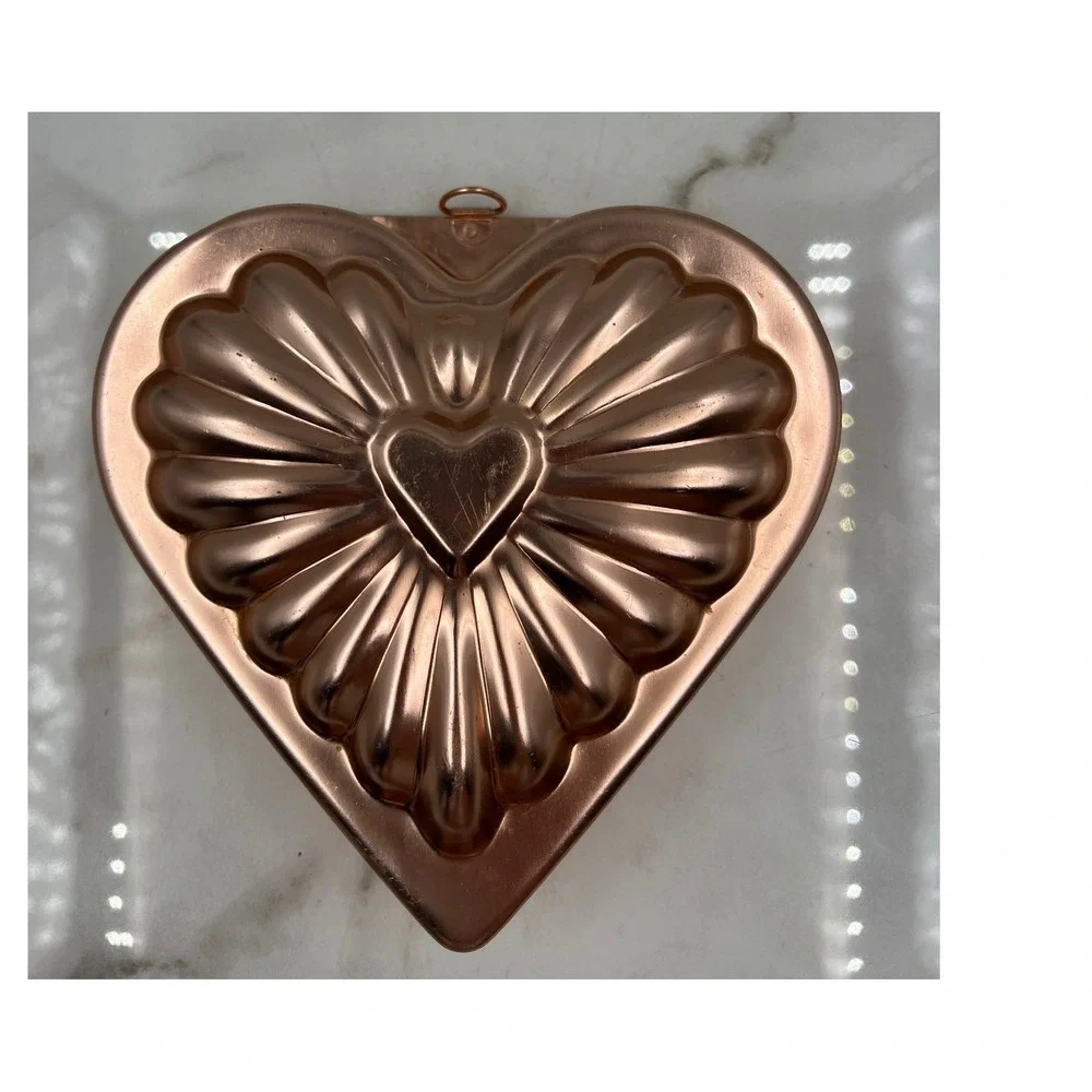 Vintage Heart Shaped Copper Cake Jello Mold Fluted Wall Decor Hanging Loop